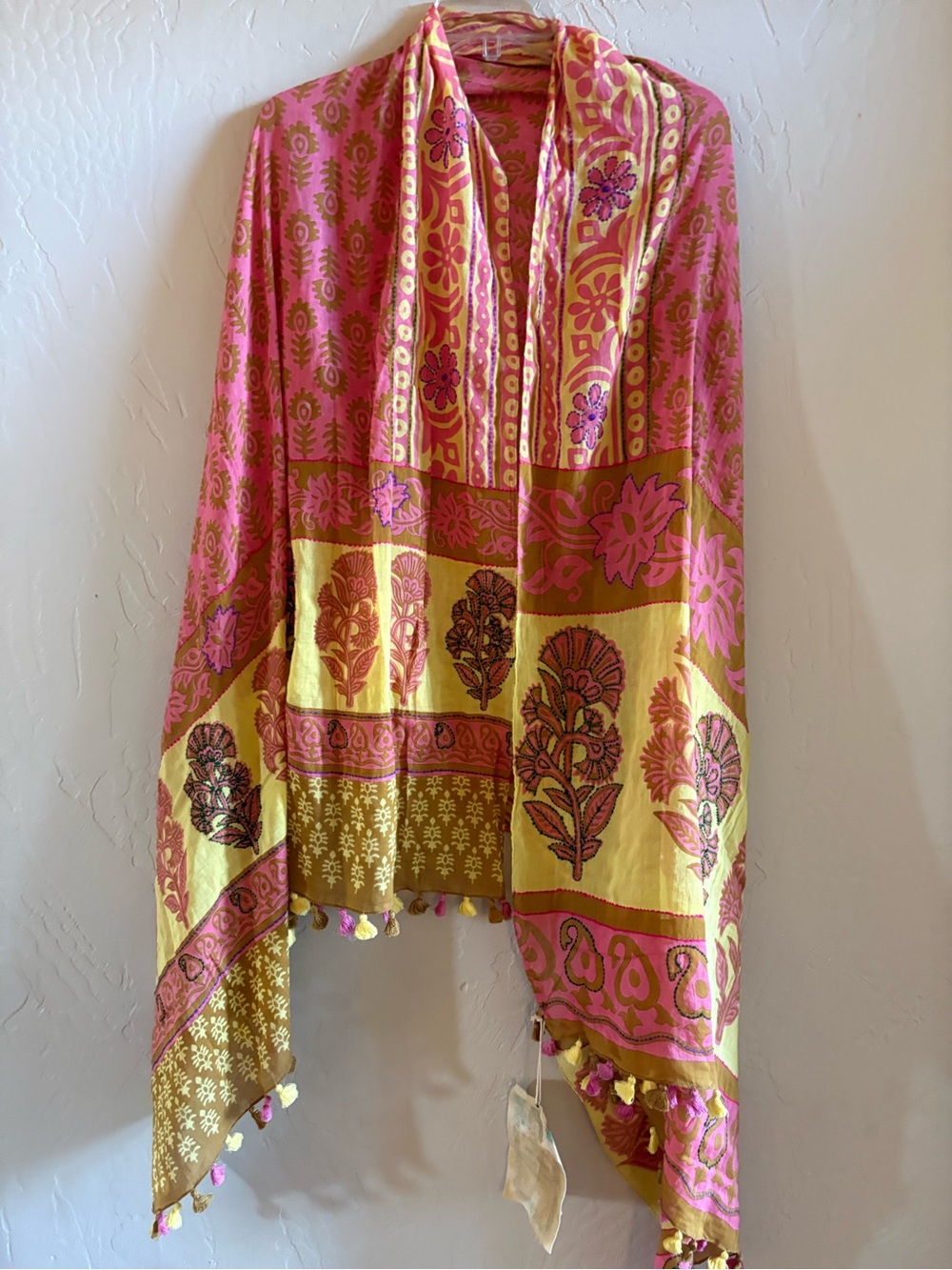 Aratta Pink and Yellow Floral Tassel shawl